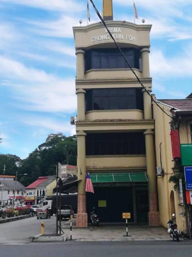 Hotel Sri Raub Extérieur photo